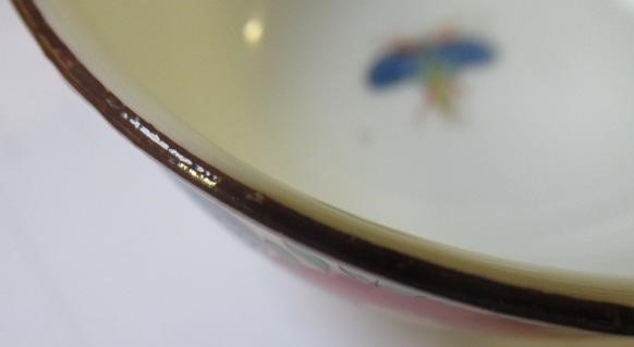 A MEISSEN PORCELAIN TEA CUP AND SAUCER Image