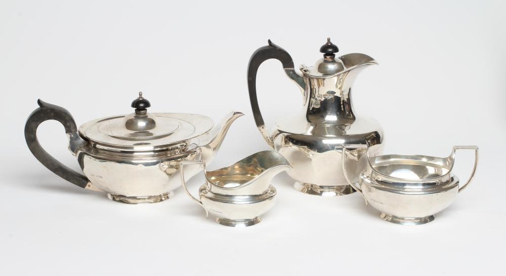 A FOUR PIECE SILVER TEA AND COFFEE SERVICE Image