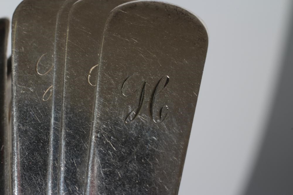 A SET OF SIX LATE GEORGE III SCOTTISH SILVER DESSERT SPOONS, maker's mark CM (Charles Murray?), Image