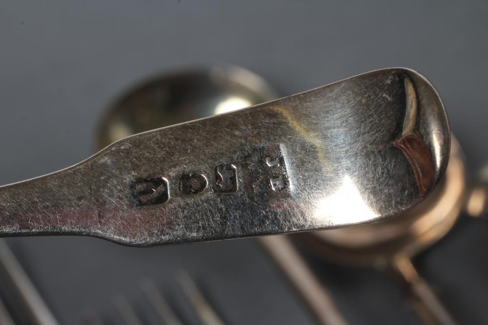 A PAIR OF GEORGE III SILVER SALT SPOONS Image
