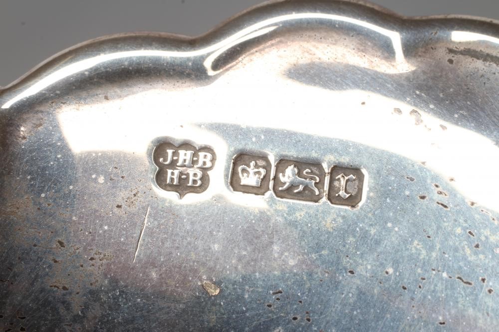 AN EDWARDIAN SILVER HIGH PEDESTAL TAZZA Image