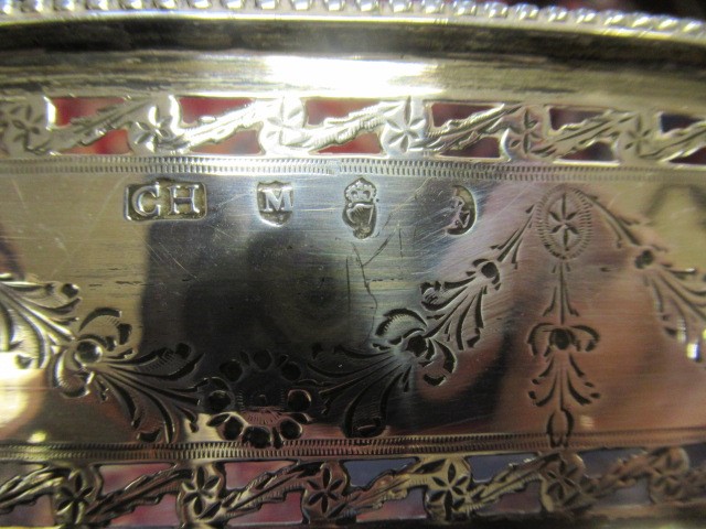 A GEORGE III IRISH SILVER GALLERIED OVAL STAND Image