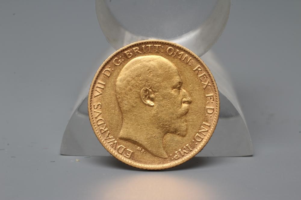 AN EDWARD VII HALF SOVEREIGN, 1903, 4g (Est. plus 20% premium) Image
