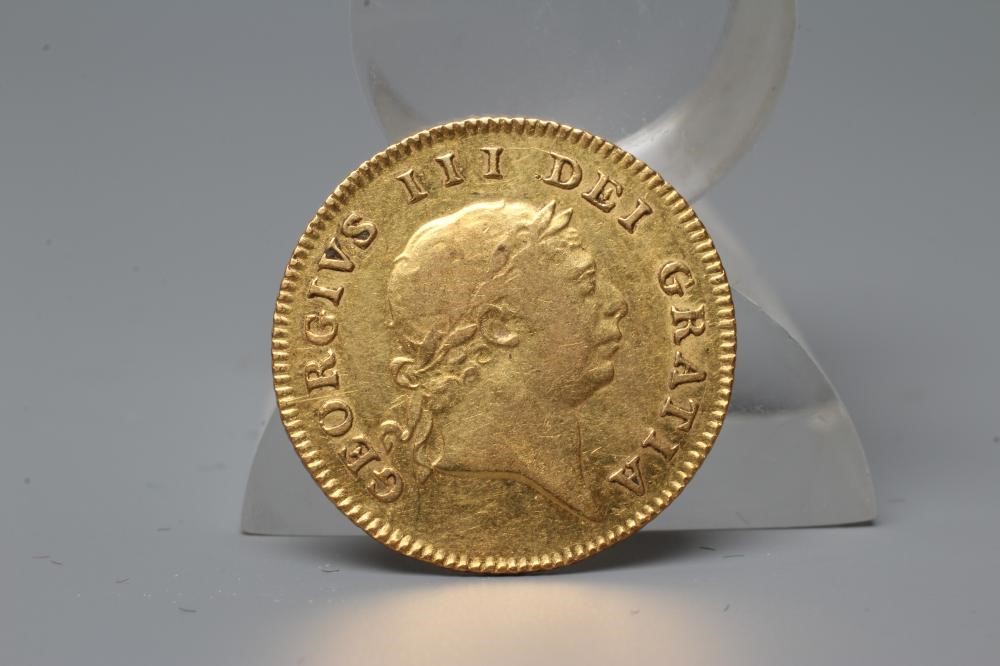 A GEORGE III SOVEREIGN, 1804, 4.2g (Est. plus 20% premium) Image