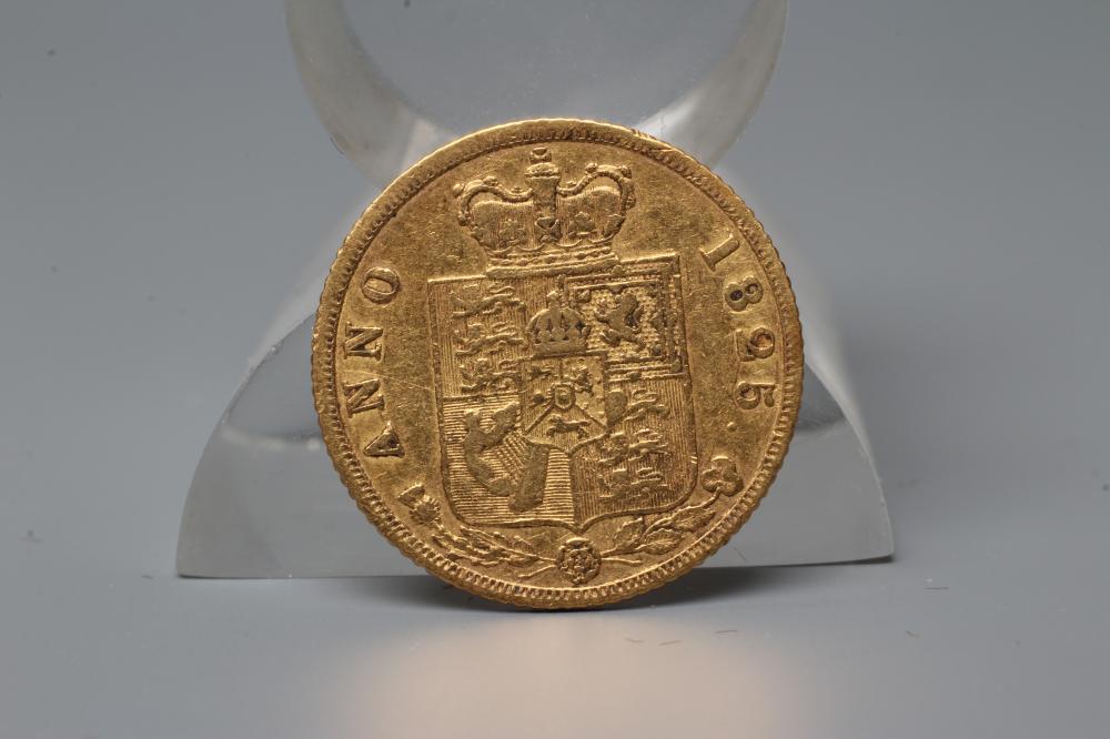 A GEORGE IV HALF SOVEREIGN, 1825, 4g (Est. plus 20% premium) Image