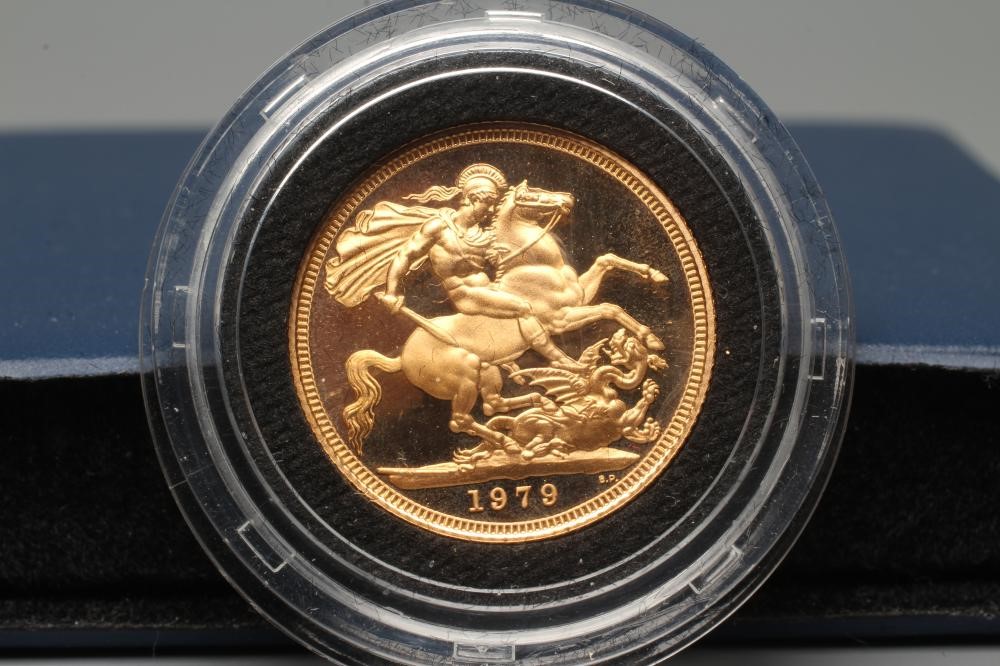 AN ELIZABETH II PROOF SOVEREIGN, 1979, 7.9g, in capsule and cased (Est. plus 20% premium) Image