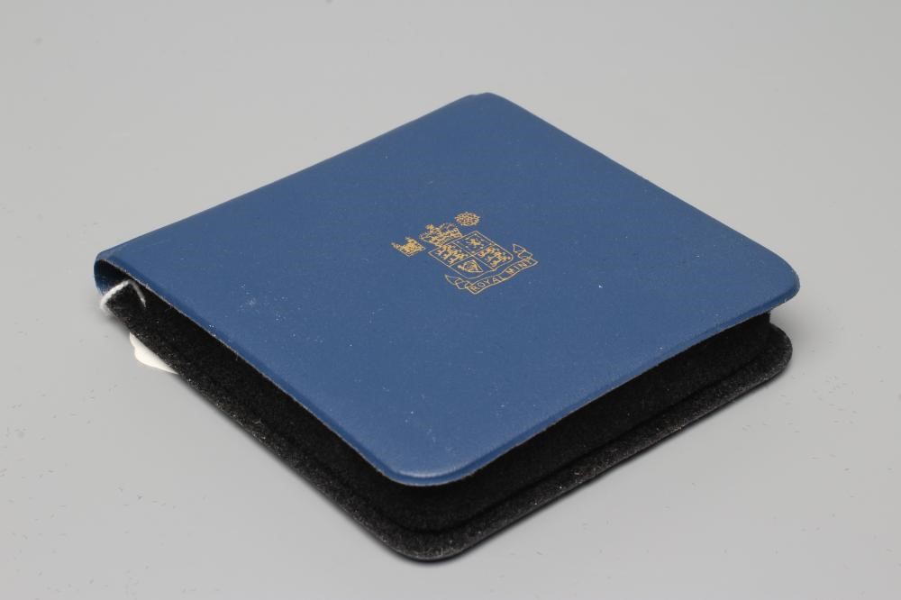 AN ELIZABETH II PROOF SOVEREIGN, 1979, 7.9g, in capsule and cased (Est. plus 20% premium) Image