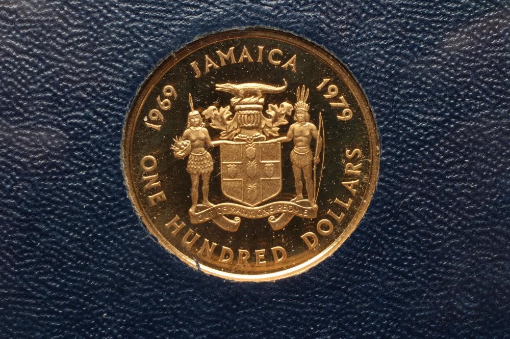 A JAMAICA GOLD PROOF $100, 10th Anniversary of the Investiture of Prince Charles 1969-1979, Image