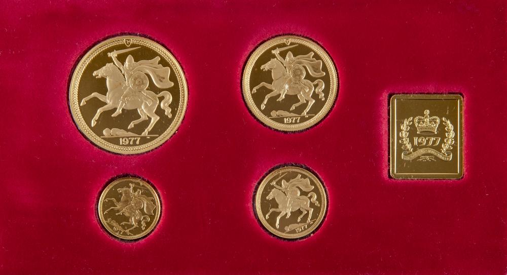 AN ELIZABETH II GOLD FOUR COIN PROOF SET Image