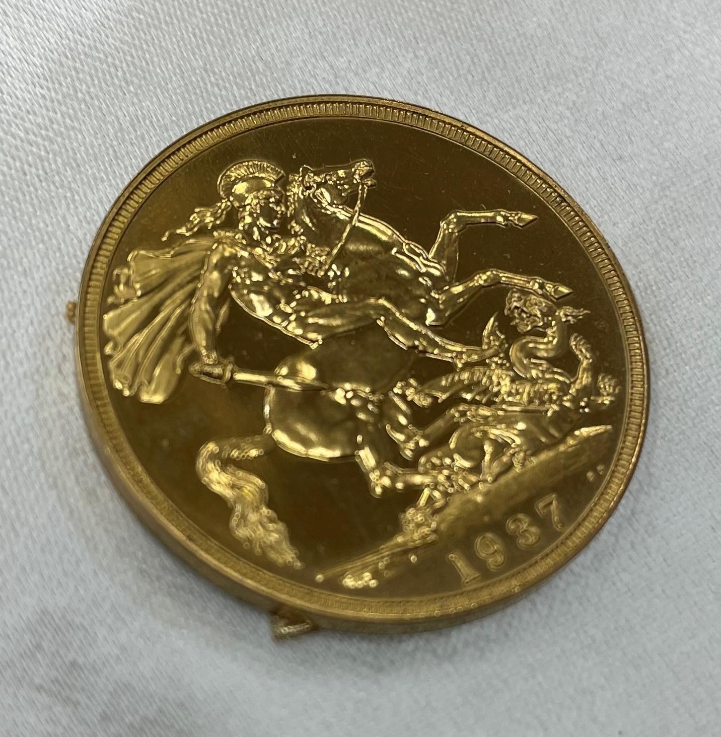 A GEORGE VI SPECIMEN GOLD FOUR COIN SET, 1937, comprising £5, £2, sovereign and half sovereign, Image