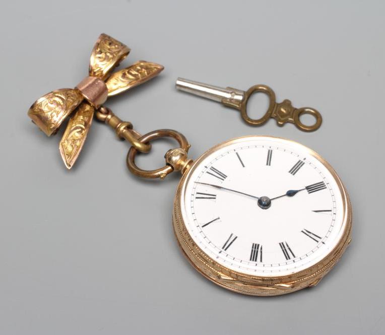 A KEY WIND FOB WATCH Image