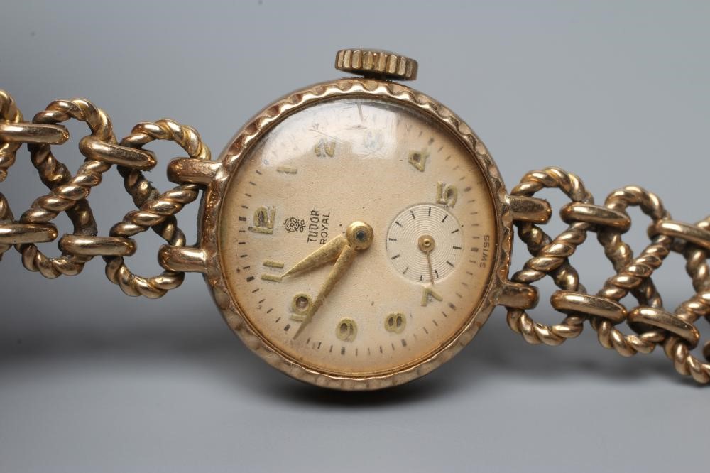 A LADY'S 9CT GOLD TUDOR ROYAL WRISTWATCH Image