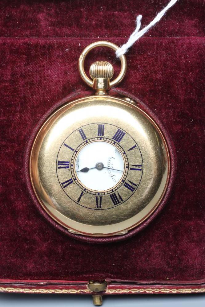 AN 18CT GOLD TOP WIND HALF HUNTER POCKET WATCH Image