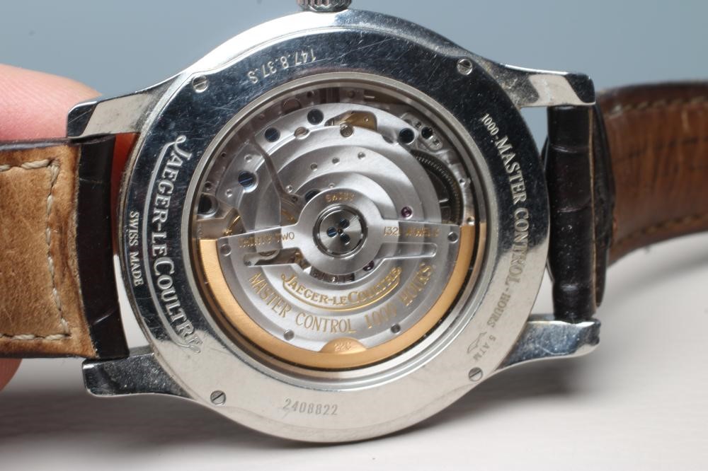 A GENTLEMAN'S JAEGER-LECOULTRE MASTER CONTROL AUTOMATIC WRISTWATCH Image