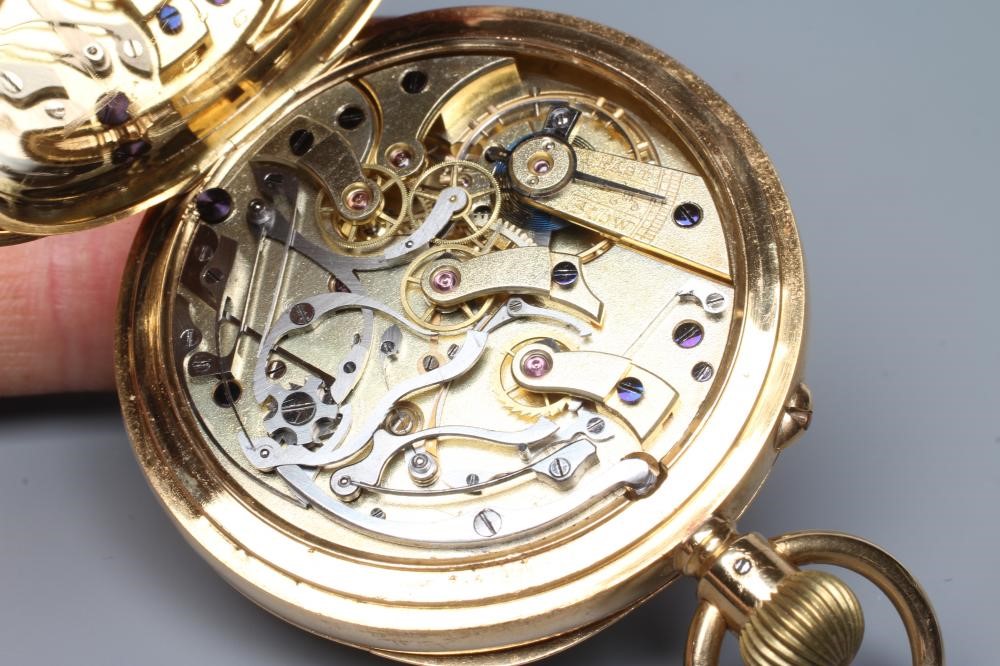 A TOP WIND POCKET WATCH Image