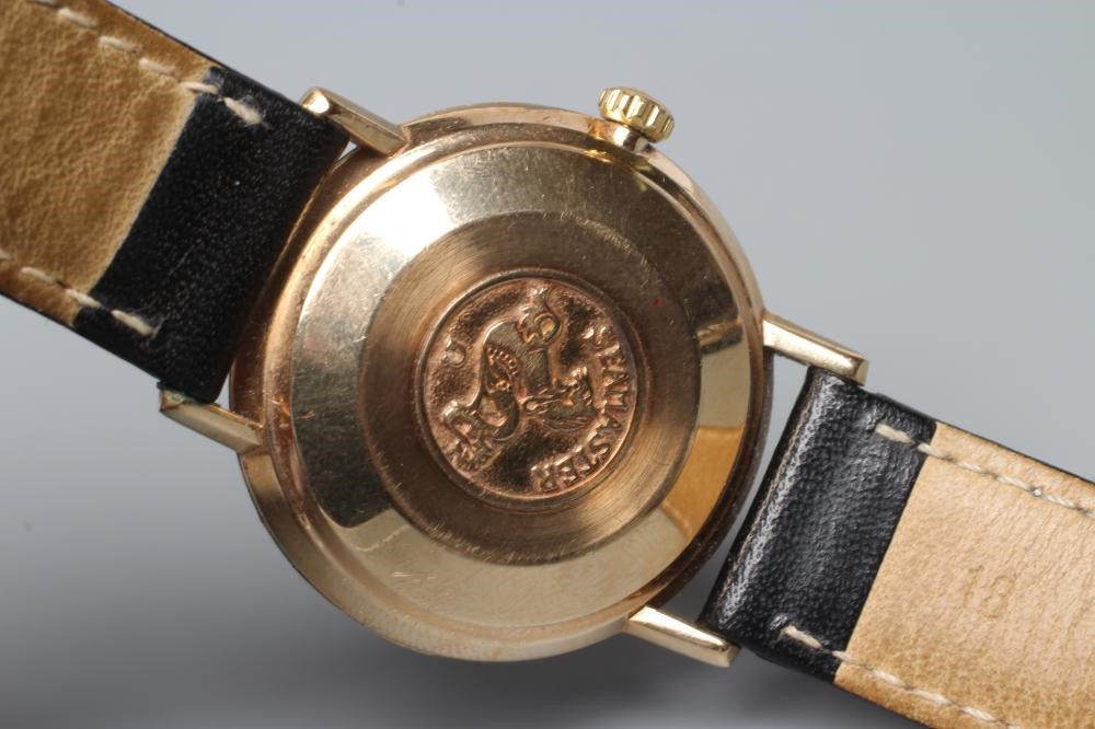 A GENTLEMAN'S 9CT GOLD OMEGA DE VILLE AUTOMATIC WRISTWATCH Image