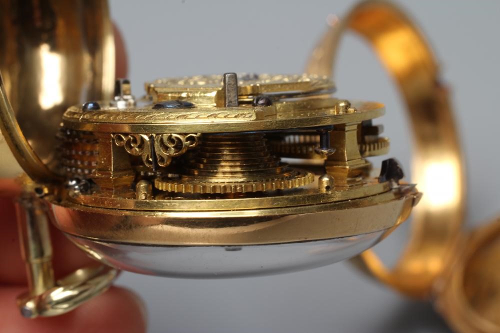 A GEORGE III SCOTTISH SILVER GILT PAIR CASED POCKET WATCH Image