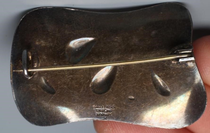 A NORWEGIAN STERLING SILVER AND ENAMEL BROOCH designed by Oystry Balle Image