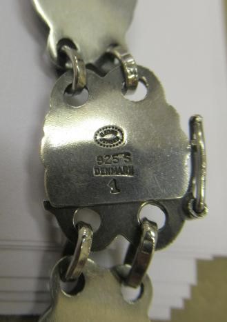 A GEORG JENSEN SILVER NECKLACE Image