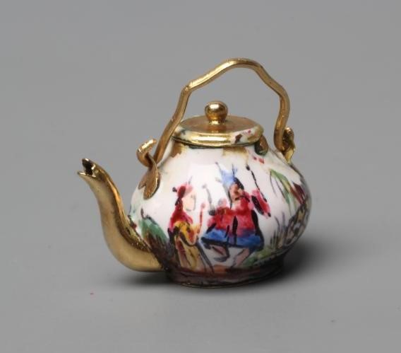 A CHARM/PENDANT Image