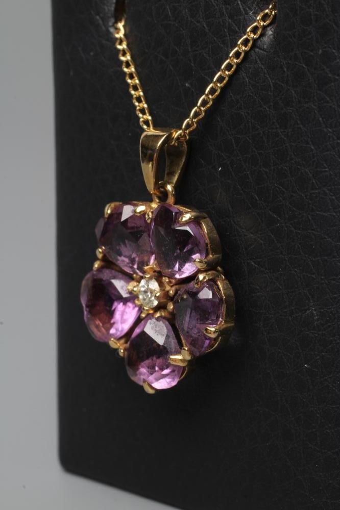 AN AMETHYST FLOWER PENDANT Image