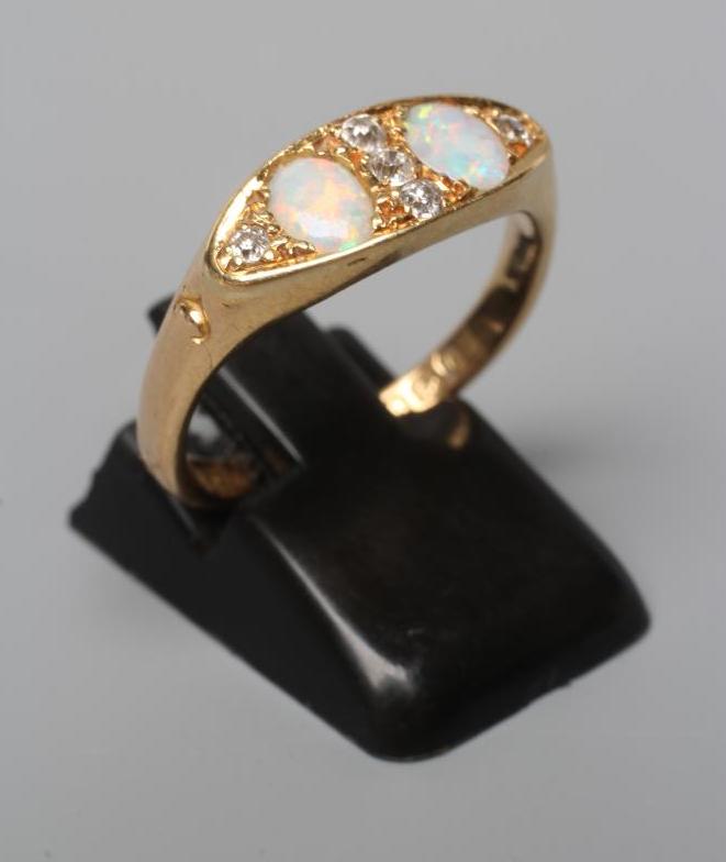 AN EDWARDIAN OPAL AND DIAMOND RING Image