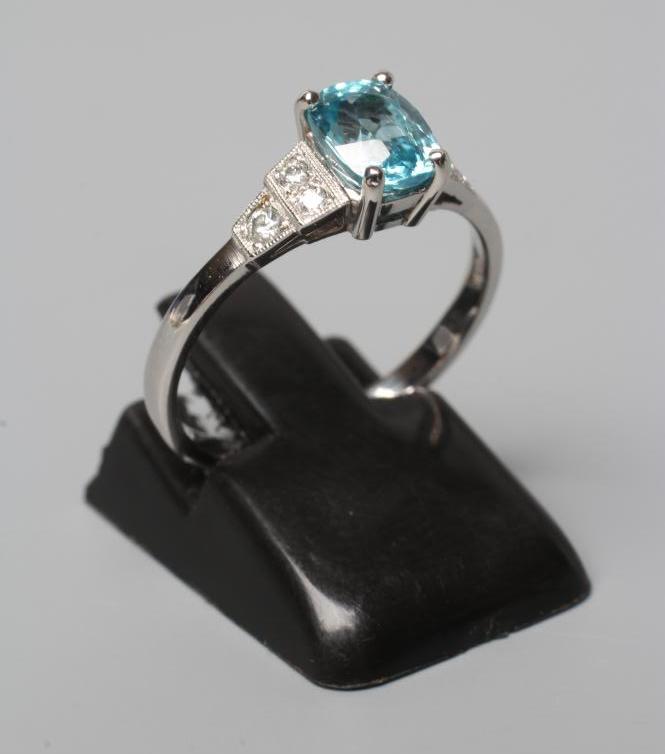 A DRESS RING Image