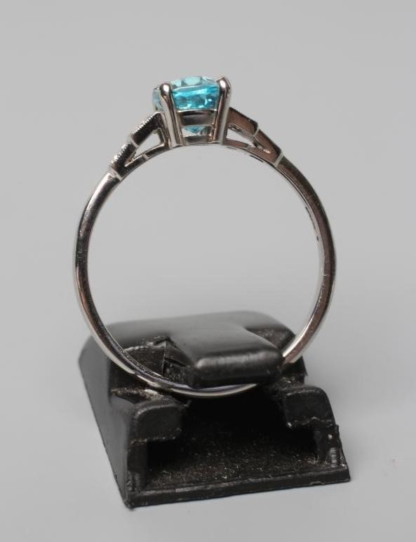 A DRESS RING Image
