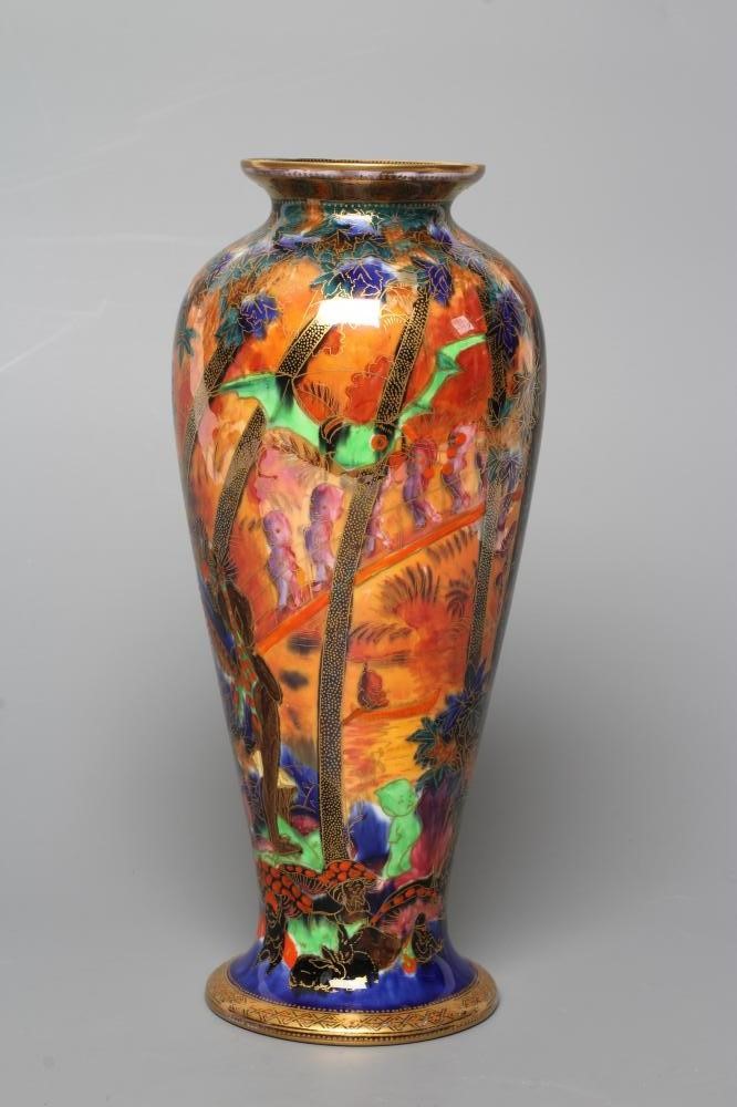 A WEDGWOOD FAIRYLAND LUSTRE VASE Image