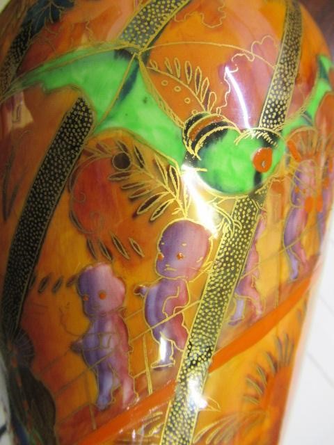 A WEDGWOOD FAIRYLAND LUSTRE VASE Image