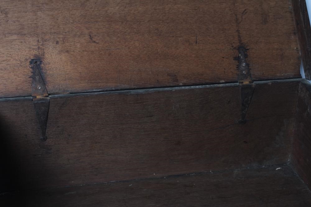 AN OAK BOARDED BOX Image