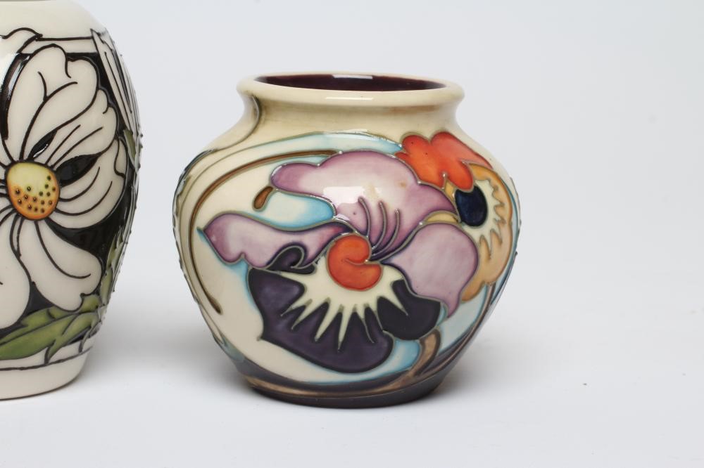 THREE MOORCROFT POTTERY SMALL VASES Image