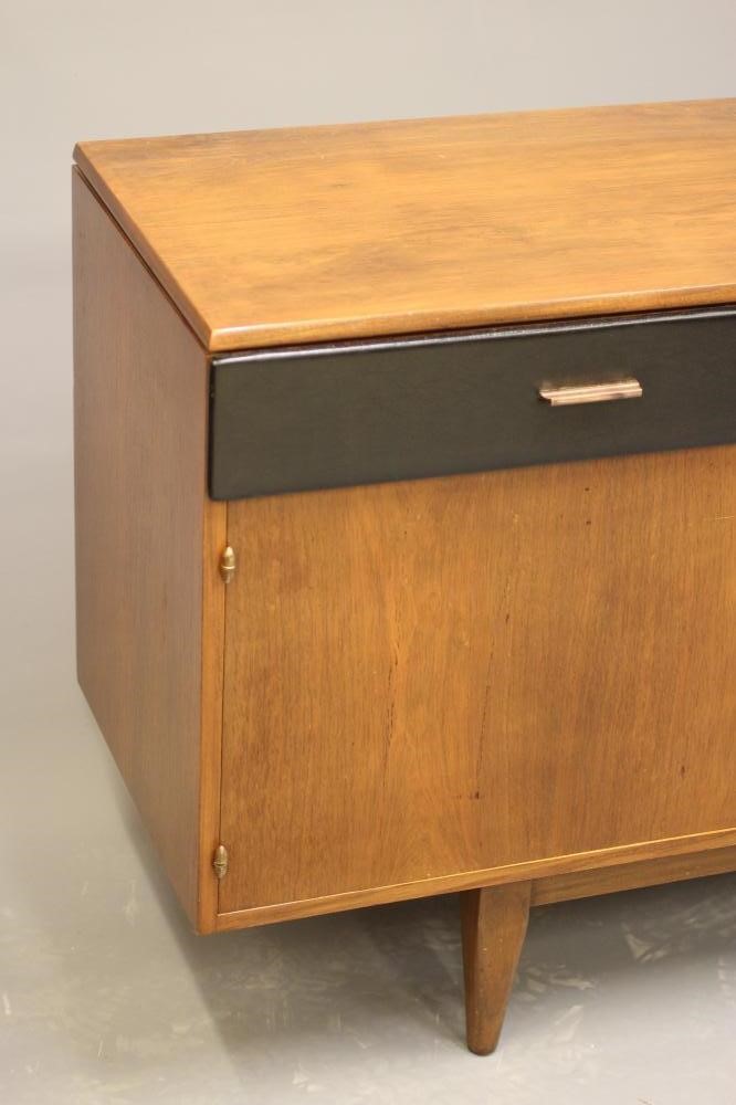 A RETRO TEAK SIDEBOARD Image