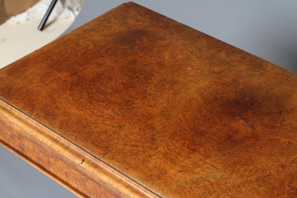 A VICTORIAN BURR WALNUT FOLDING CARD TABLE Image