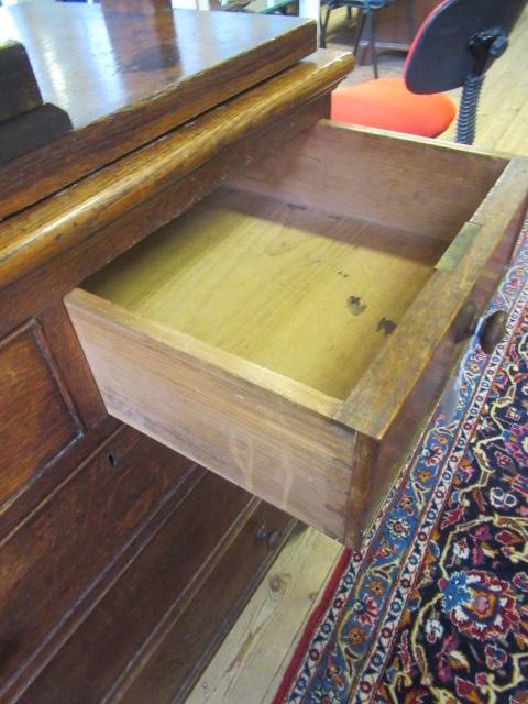 AN OAK CLOTHES PRESS Image