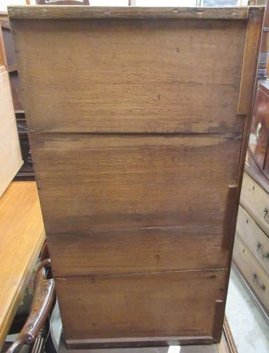 A GEORGIAN WALNUT CHEST ON STAND Image