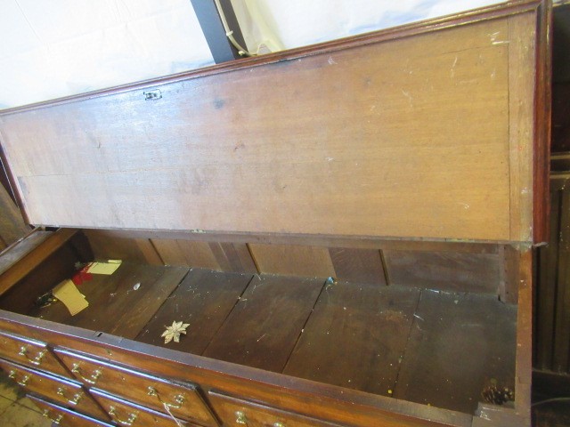 A GEORGIAN OAK AND MAHOGANY BANDED LANCASHIRE DRESSER Image