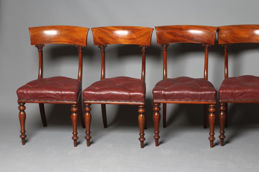 A SET OF EIGHT VICTORIAN MAHOGANY DINING CHAIRS of Grecian design Image