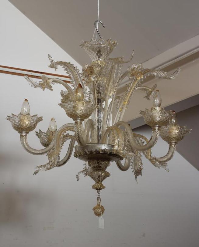 A VENETIAN SIX LIGHT CLEAR GLASS CHANDELIER Image