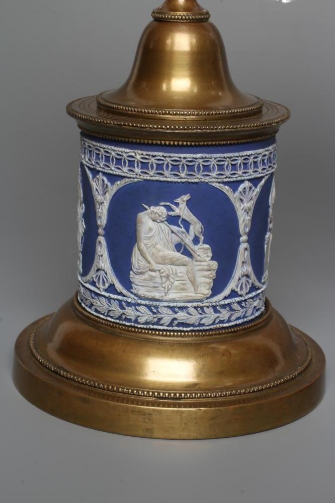 A PAIR OF GLASS TABLE LUSTRES Image