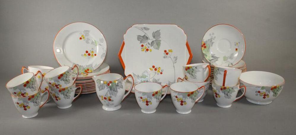 A SHELLEY CHINA TEA SERVICE Image