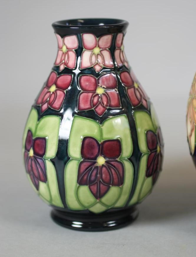 A MOORCROFT POTTERY VASE Image