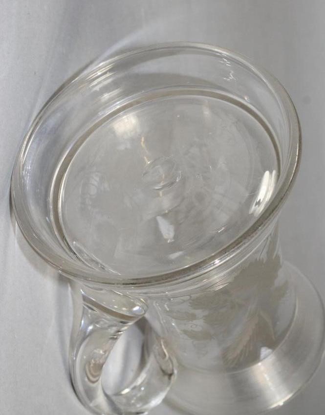 A GEORGIAN GLASS ALE MUG Image