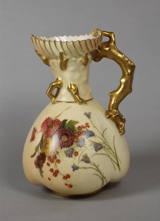 A ROYAL WORCESTER CHINA JUG Image