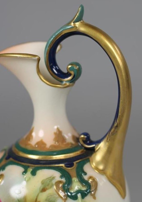 A ROYAL WORCESTER CHINA EWER Image