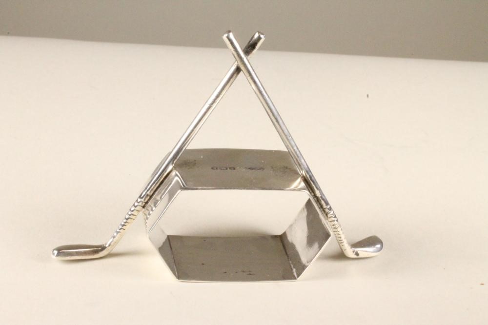 AN ART DECO NOVELTY SILVER NAPKIN RING Image