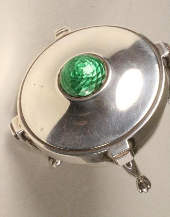 AN EDWARDIAN SILVER BELL PUSH Image