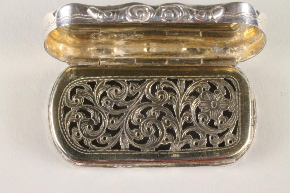 A VICTORIAN SILVER VINAIGRETTE Image