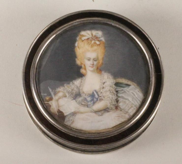 A GEORGIAN EBONY BOX Image