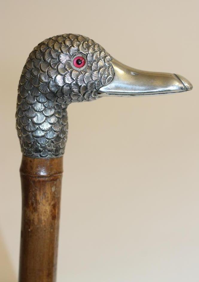 A LATE VICTORIAN WALKING STICK Image